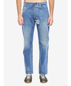 Jeans con toppa