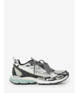 Sneakers Be Right Back